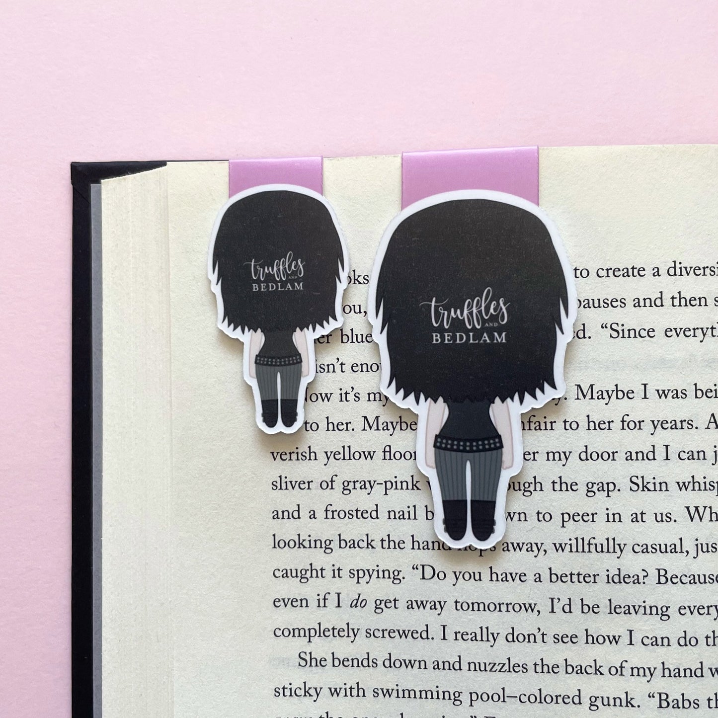 Daughter of Smoke & Bone "Zuzana" Magnetic Bookmark