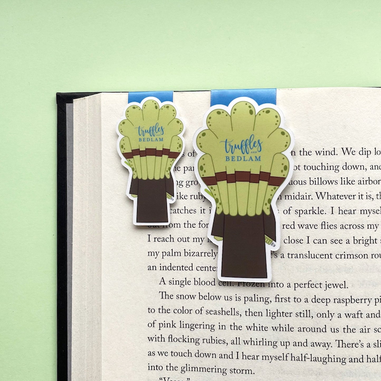 Space Wizards "Kit Fisto" Magnetic Bookmark